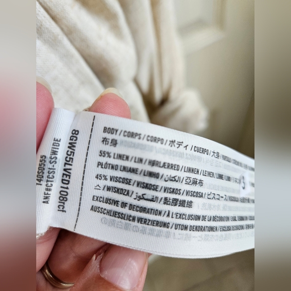 NWOT Oversized Linen-Blend Step Hem Shirt - Picture 6 of 6